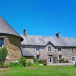 Domaine La Synchronicite - Et D'hotes Bed & Breakfast 3*