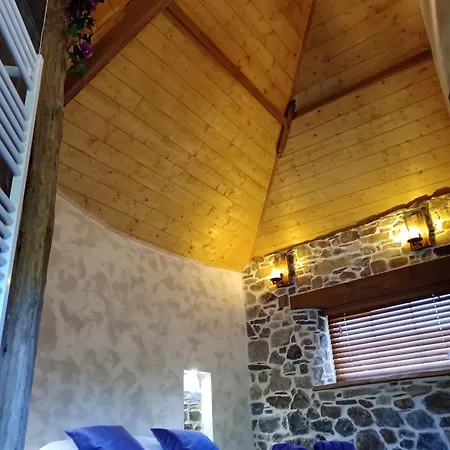 Domaine La Synchronicite - Et D'hotes فندق مبيت وإفطار 3*