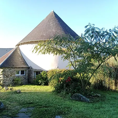 فندق مبيت وإفطار Domaine La Synchronicite - Et D'hotes Saint-Sauveur-Villages