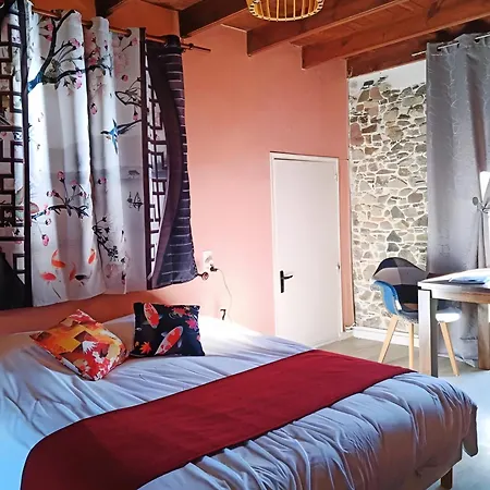 Гостевой дом La Synchronicite - Chambres D'Hotes Saint-Sauveur-Villages
