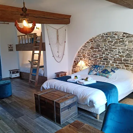 Гостевой дом La Synchronicite - Chambres D'Hotes Saint-Sauveur-Villages