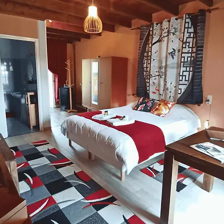 Domaine La Synchronicité 3* Saint-Sauveur-Villages