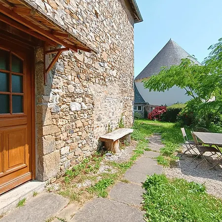 Domaine La Synchronicité Maison d'hôtes Saint-Sauveur-Villages