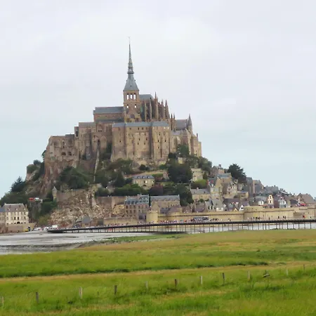 Gæstehus La Synchronicite - D'hotes Saint-Sauveur-Villages