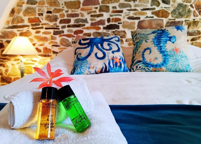 Domaine La Synchronicite - Et D'hotes Saint-Sauveur-Villages