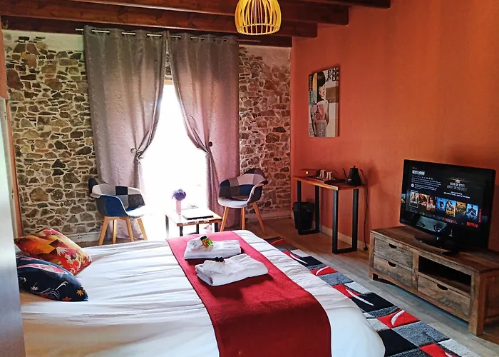 Domaine La Synchronicite - Et D'hotes Bed & Breakfast Saint-Sauveur-Villages