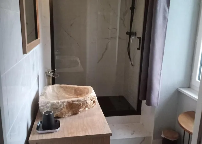 Domaine La Synchronicite - Et D'hotes Bed & Breakfast Saint-Sauveur-Villages