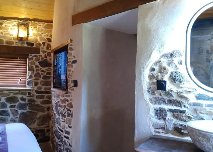 Domaine La Synchronicite - Et D'hotes Nocleg ze śniadaniem