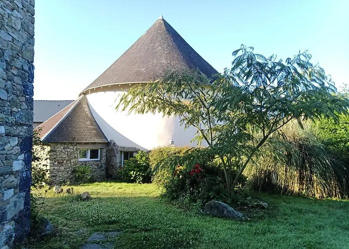 Nocleg ze śniadaniem Domaine La Synchronicite - Et D'hotes Saint-Sauveur-Villages